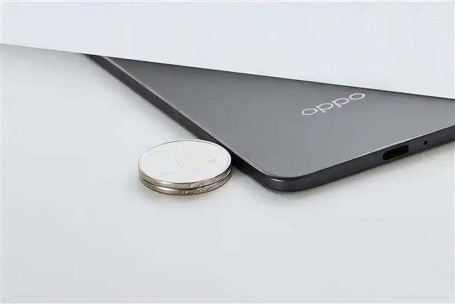 最薄折叠屏50W 无线充电开启便捷新体验开元棋牌OPPO Find N5：全球(图2)