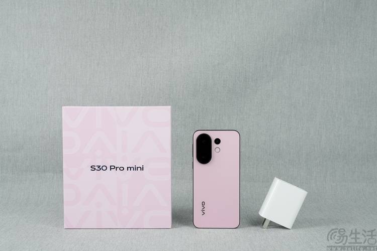 列首发评测：多彩、好玩还特别能打开元棋牌appvivo S30系(图24)