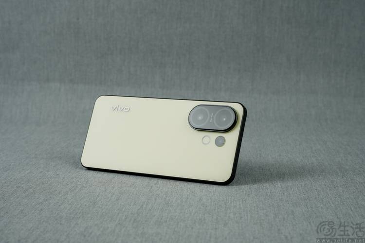 列首发评测：多彩、好玩还特别能打开元棋牌appvivo S30系(图34)
